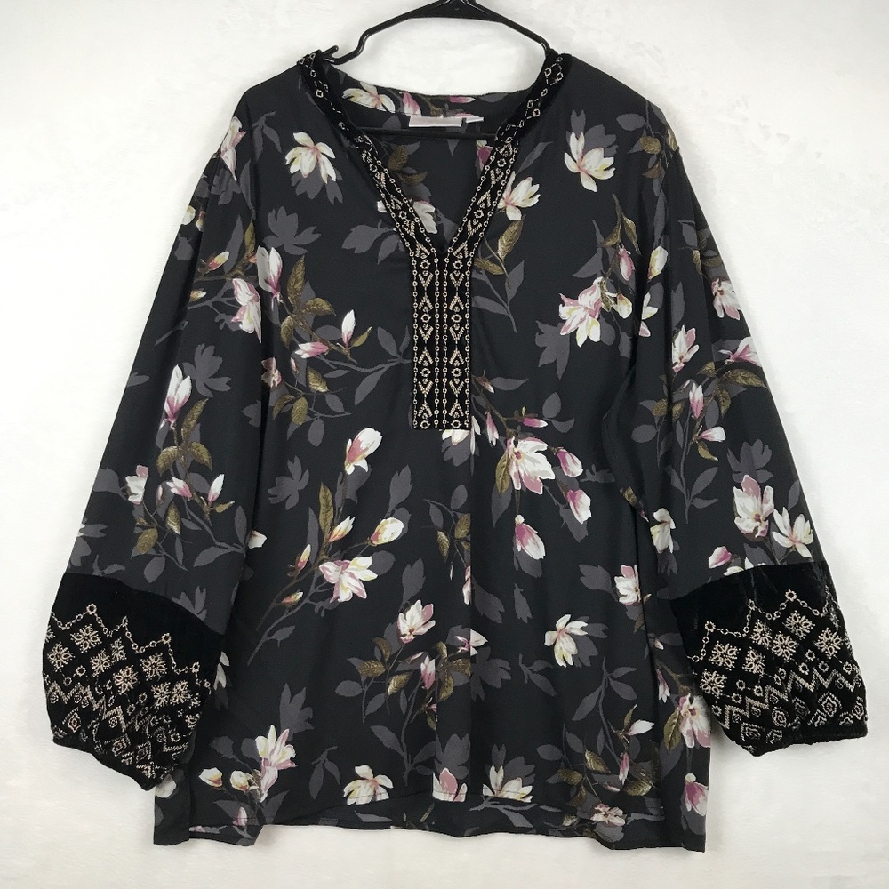Belle by Kim Gravel Magnolia Print Blouse Plus Size 2X Black Embroidered Black